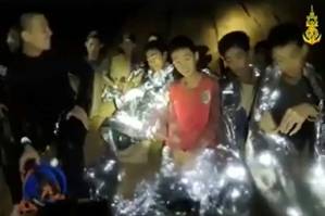 Rescuers vow to take 'no risks' in evacuation of Thai cave boys.jpg