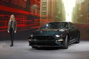 Ford celebrates 10 millionth Mustang while banking on car's draw.jpg