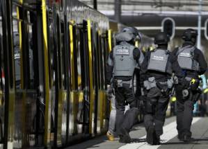 Dutch police arrest suspect after three shot dead on tram.jpg