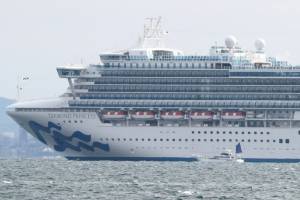 Japan quarantines 3,700 on cruise ship over new coronavirus.jpg