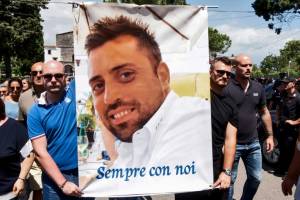Trial opens for US students over Italy police death.jpg