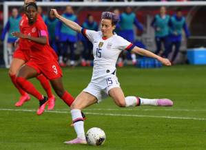 Rapinoe praises US men in support for equality fight.jpg