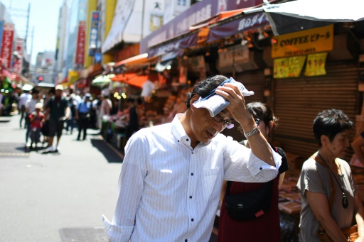 Heat risks add to challenges for Tokyo's pandemic-hit Olympics