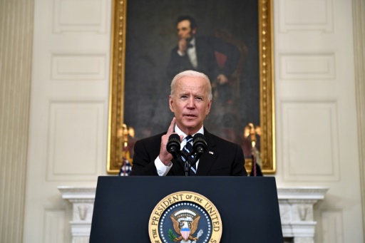 Biden ramps up vaccine mandates in Covid battle