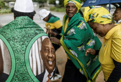 S.Africa's ruling ANC rallies around troubled Ramaphosa.jpg