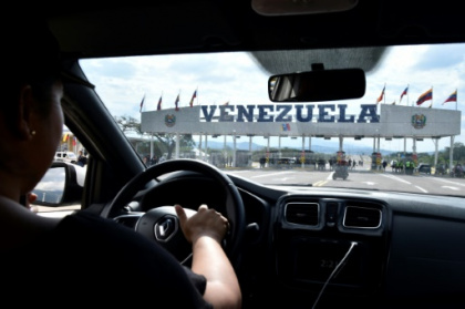 Venezuela, Colombia finalize border reopening.jpg