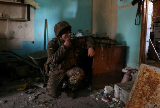 Ukraine moves to fortify embattled Bakhmut as Russia closes in