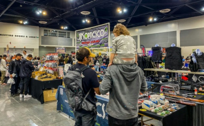 At California gun fair, few speak of recent massacres.jpg