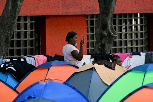 Migration 'only option' for many in Latin America: food aid chief