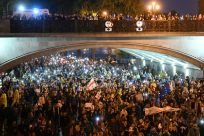 Thousands of Georgians join night-time protest despite warnings.jpg