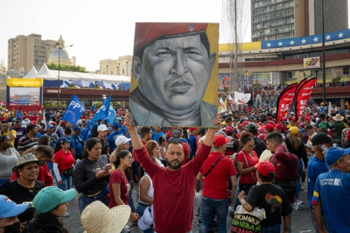 Fraught election campaign closes in Venezuela