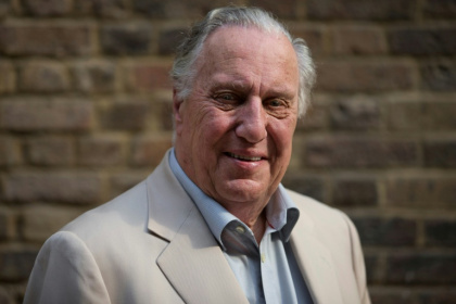 British writer Frederick Forsyth poses for a portrait before an interview with AFP in London on September 13, 2016 - JUSTIN TALLIS (AFP)