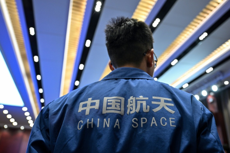 China to send youngest astronaut, mice on space mission this week