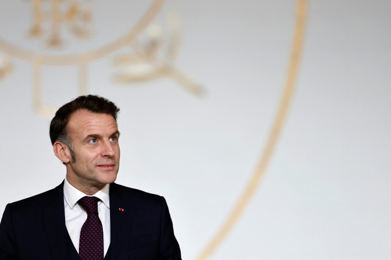 Macron says wants 'European approach' in dialogue with Putin