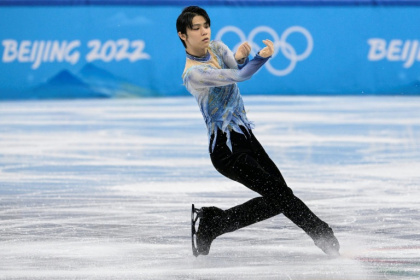 Yuzuru Hanyu won Olympic men's singles gold twice and attracted a devoted following of fans - SEBASTIEN BOZON (AFP)