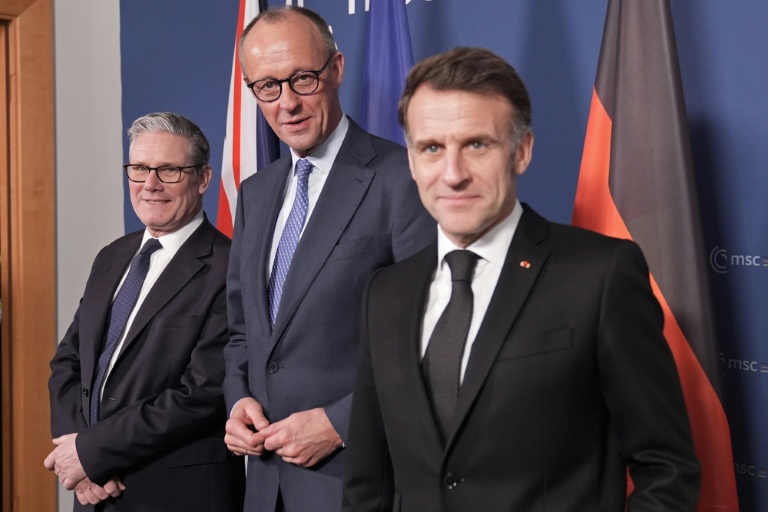 Macron, Starmer rally allies to mull Hormuz mission