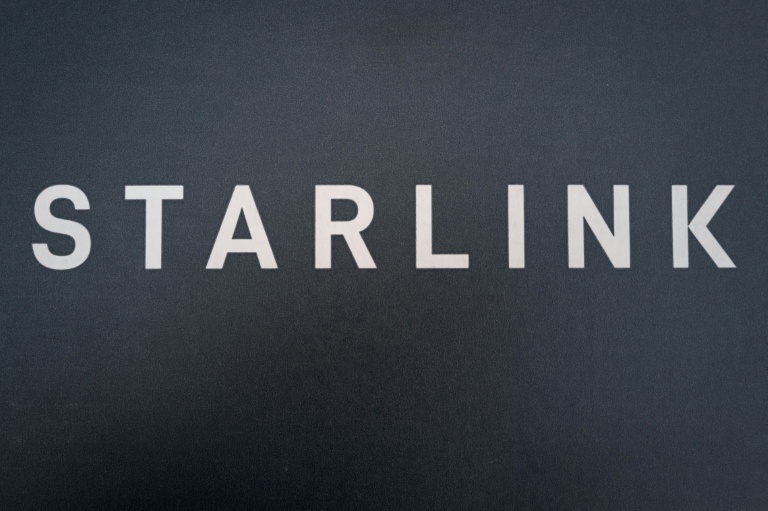 US activists work to connect Iranians via Starlink