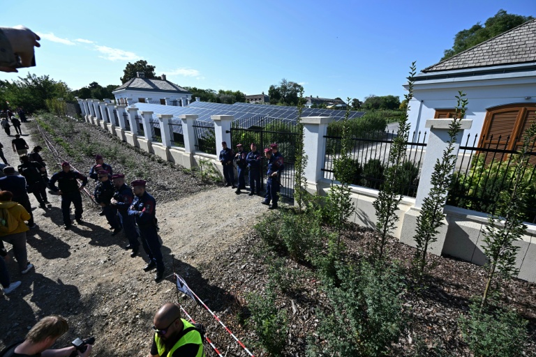 Hungarians' growing anger at living in EU's 'most corrupt state'