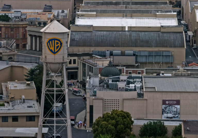 US judge suspends Paramount's acquisition of Warner Bros.