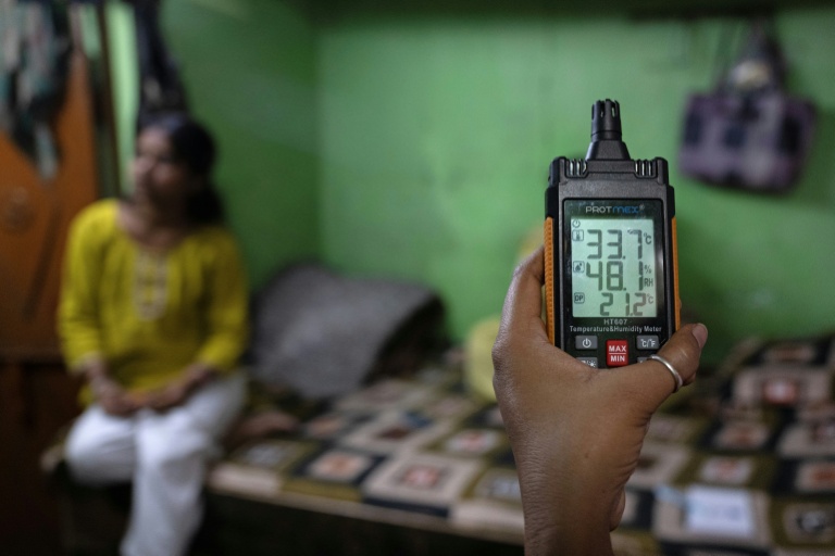 'Unbearable': tracking heat in one of New Delhi's poorest areas