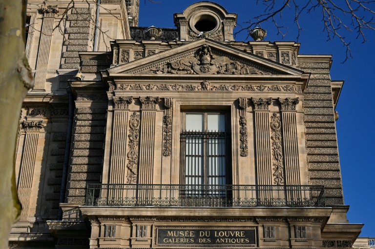 Louvre heist gallery to reopen to public on Wednesday