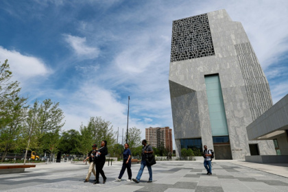 Obama's $850-million-dollar presidential center has caused a stir even before it officially opens on June 18 - KAMIL KRZACZYNSKI (AFP)