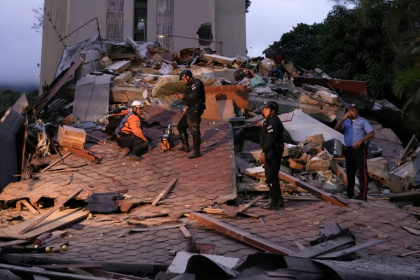 The earthquakes caused some buildings in Venezuela to collapse - Manaure QUINTERO (AFP)