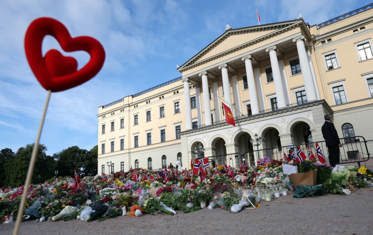 Norway bids farewell to King Harald V, 'grandfather' of the nation