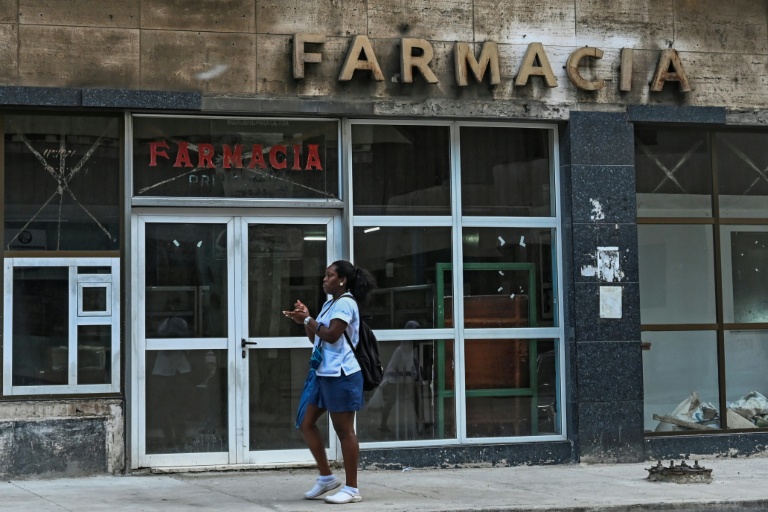 Crisis-hit Cuba opens pharmacies, gas stations to private firms