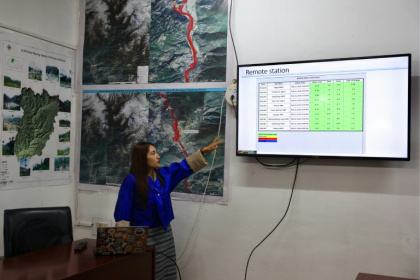 In a control room a few hours from Bhutan's capital, a team works around the clock to monitor the risks of the Himalayan country's melting glaciers - Niharika KULKARNI (AFP)