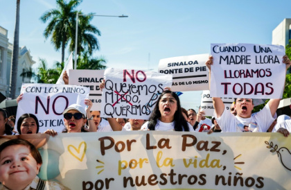 Thousands marched on the streets of Culiacan, in the Mexican state of Sinaloa, against the violence of the Sinaloa Cartel - Jesus Verdugo (AFP)